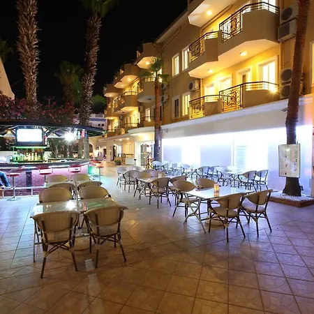 Fidan Oda ve Kahvaltı 3*