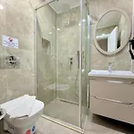 Fidan Μαρμαρίς